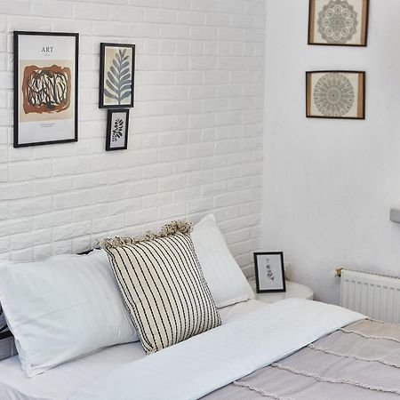 City Rooms Apartments Odessa Eksteriør billede